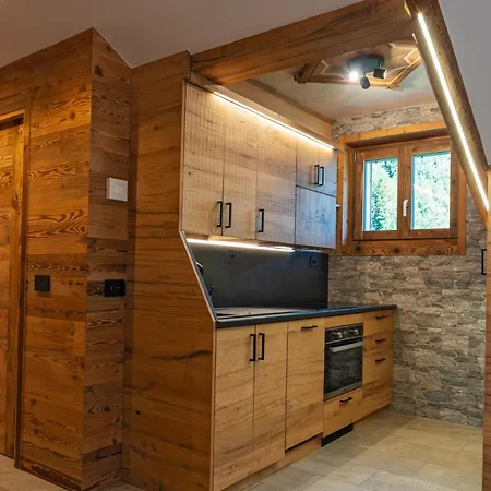 Bertuzzi Homes * Aprica